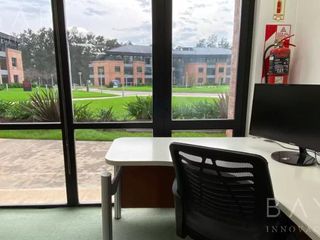 Foto 4 de Alquiler Oficina en el Parque Empresarial Austral - Pilar