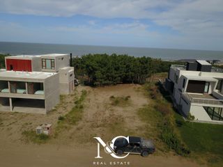 Foto 3 de Terreno Lote en venta en Costa Esmeralda primera linea al mar