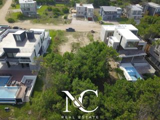 Foto 5 de Terreno Lote en venta en Costa Esmeralda primera linea al mar