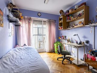 Foto 8 de Departamento en  venta en torre de categoría con cochera fija y seguridad - Retiro