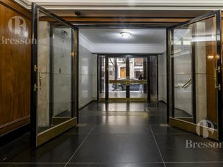 Foto 11 de Departamento en  venta en torre de categoría con cochera fija y seguridad - Retiro