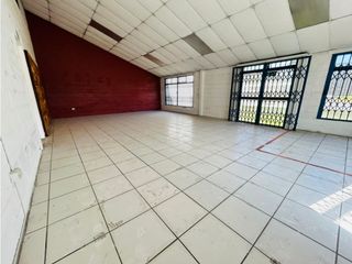 Foto 1 de La Armenia , Galpón en Renta, 350m2, 3 Ambientes
