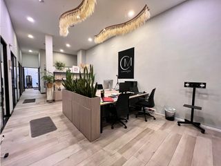 Foto 5 de Bellavista, Local Comercial en Renta, 244.84m2,  9 Ambientes
