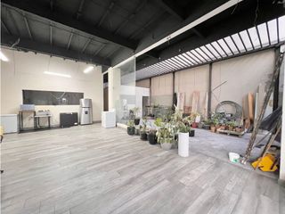 Foto 1 de Bellavista, Local Comercial en Renta, 244.84m2,  9 Ambientes