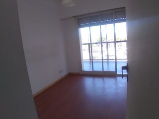 Foto 16 de Semipiso en alquiler en Lanus Este