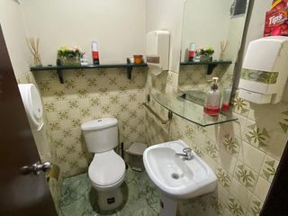 Foto 5 de ALQUILER CASA  PARA OFICINAS O CONSULTORIOS - KENNEDY NUEVA (AB)