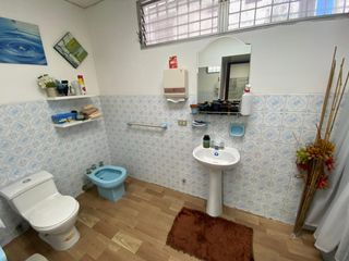 Foto 9 de ALQUILER CASA  PARA OFICINAS O CONSULTORIOS - KENNEDY NUEVA (AB)