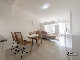 Foto 4 de VENTA de 1 ambiente a metros de Av. Libertador con amplio balcón!