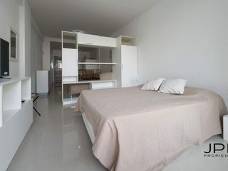 Foto 3 de VENTA de 1 ambiente a metros de Av. Libertador con amplio balcón!