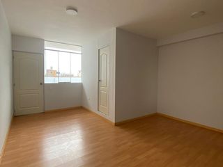 Foto 22 de SE VENDE IMPONENTE CASA EN NUEVO CHIMBOTE  300m2