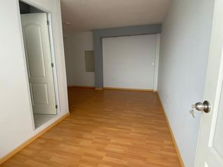 Foto 25 de SE VENDE IMPONENTE CASA EN NUEVO CHIMBOTE  300m2