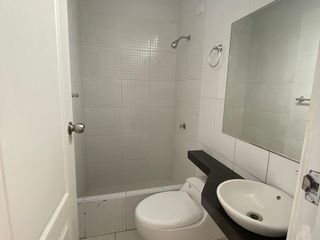 Foto 10 de SE VENDE IMPONENTE CASA EN NUEVO CHIMBOTE  300m2