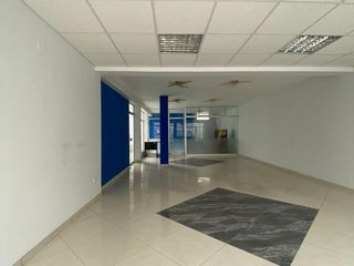 Foto 23 de SE VENDE IMPONENTE CASA EN NUEVO CHIMBOTE  300m2