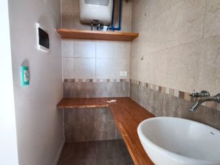Foto 5 de Oficina en Alquiler en Villa Primera