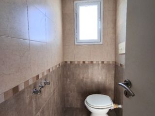 Foto 4 de Oficina en Alquiler en Villa Primera