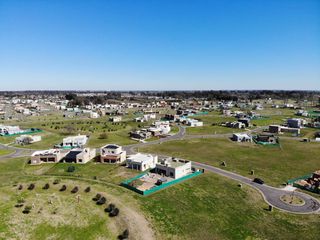 Foto 14 de Hermoso lote en Santa Elisa - Pilar del Este