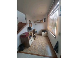 Foto 4 de Vendemos aplia casa en Cajicá