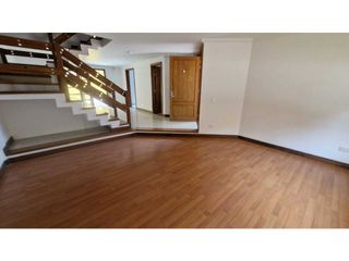 Foto 5 de Hermosa y amplia casa para Renta en.Chía