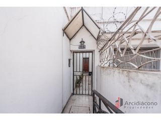 Foto 2 de VENTA PH 3 AMBIENTES CON TERRAZA. LEGUIZAMON 3900, VIILA LUGANO.