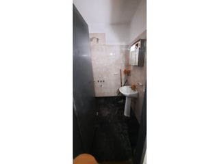 Foto 5 de LAPRIDA 1800, casa  2 dormitorios, patio con asador OPORTUNIDAD