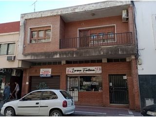 Foto 7 de ARTIGAS 50,Coc sep,3 dorm,terraza c/asador,apto para fines comerciales