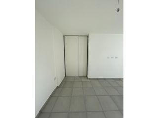 Foto 7 de Edificio frente al NUEVO CENTRO SHOPPING,categoría Cel 351-530----