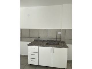 Foto 4 de Edificio frente al NUEVO CENTRO SHOPPING,categoría Cel 351-530----