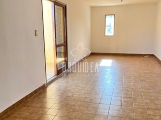 Foto 5 de Departamento en alquiler de 3 dormitorios c/ cochera en Centro