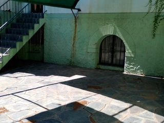 Foto 5 de Casa para 2 Familias en venta en Tigre Centro