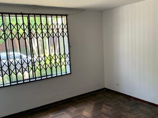 Foto 19 de Departamento Primer Piso - Tipo Casa - La Molina Rel