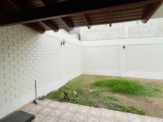 Foto 10 de Departamento Primer Piso - Tipo Casa - La Molina Rel