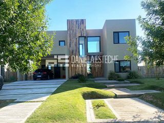 Foto 3 de Casa en El Canton Barrio Golf