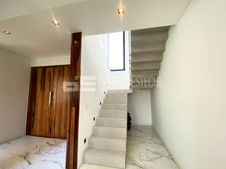 Foto 4 de Casa en El Canton Barrio Golf