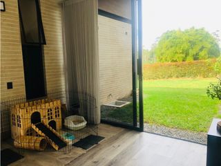 Foto 22 de Casa para Arriendo Amoblada en vía San Antonio La Ceja