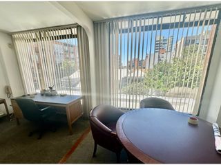 Foto 9 de VENTA OFICINA 26m2 UNICENTRO