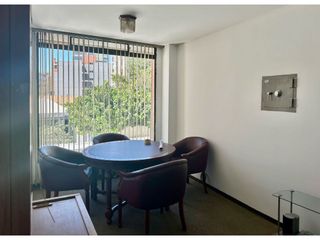 Foto 12 de VENTA OFICINA 26m2 UNICENTRO
