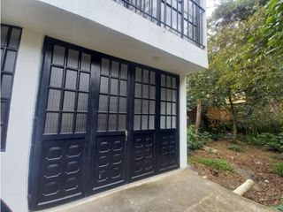 Foto 1 de VENDO CASA URBANA EN LA VEGA
