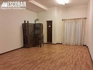 Foto 4 de Venta de departamento de 34mt2 con pequeño patio interno, en planta baja.