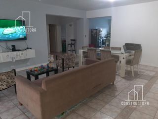 Foto 2 de Casa - Parque Avellaneda