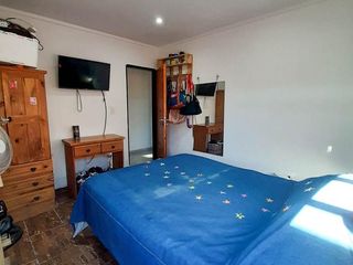Foto 25 de Casa en venta - 3 dormitorios 2 baños - 280mts2 - Manuel B. Gonnet [FINANCIADA]