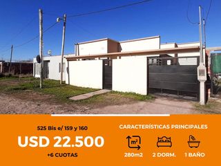 Foto 1 de Casa en venta - 3 dormitorios 2 baños - 280mts2 - Manuel B. Gonnet [FINANCIADA]