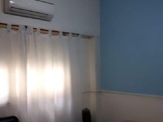 Foto 14 de Casa en venta - 4 dormitorios 3 baños - quincho con parrilla -160mts2- Quilmes