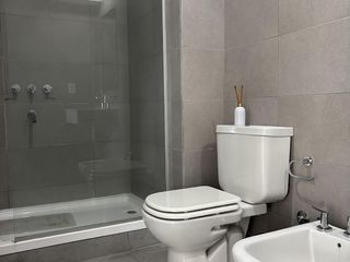 Foto 13 de Alquiler de departamento en Al Golf 19 - 2 ambientes en 3er piso - super completo