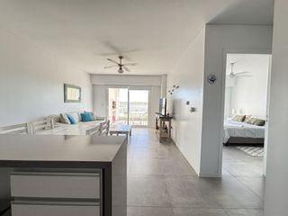 Foto 7 de Alquiler de departamento en Al Golf 19 - 2 ambientes en 3er piso - super completo