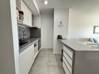 Foto 5 de Alquiler de departamento en Al Golf 19 - 2 ambientes en 3er piso - super completo