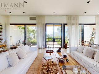 Foto 2 de Casa en Pilará sobre el golf| Mallmann propiedades
