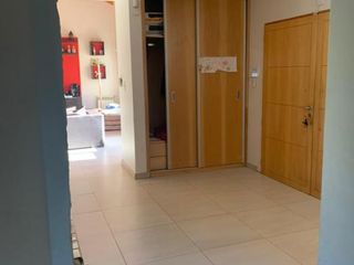 Foto 2 de Casa en Barrio Los Olivos - Neuquén