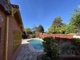 Foto 2 de Casa - Lomas de Zamora Este