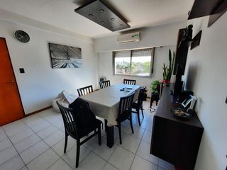 Foto 1 de Departamento 2 ambientes en venta en  Florencio Varela