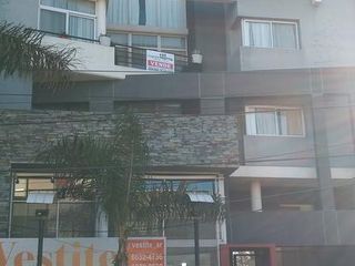 Foto 2 de Departamento 3 ambientes en venta en Florencio Varela